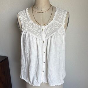 Lucky Brand White Crochet Yoke Sleeveless Button Tank